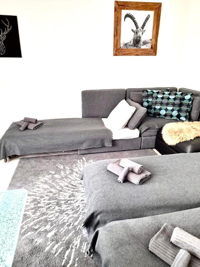 Zentral Bei Kongresshaus, Langlaufloipe, Hallenbad, Garage, Wifi, Voll Ausgestattet - Gian Apartment