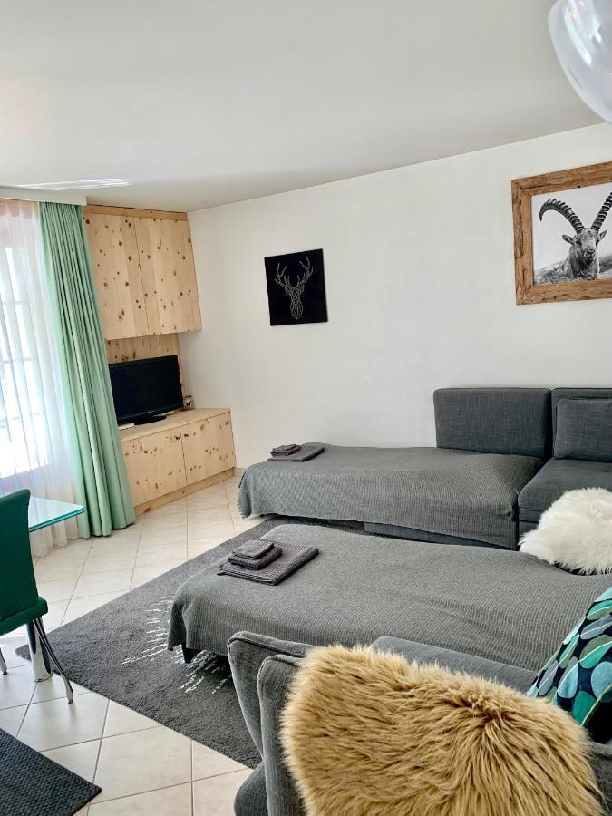 Zentral Bei Kongresshaus, Langlaufloipe, Hallenbad, Garage, Wifi, Voll Ausgestattet - Gian