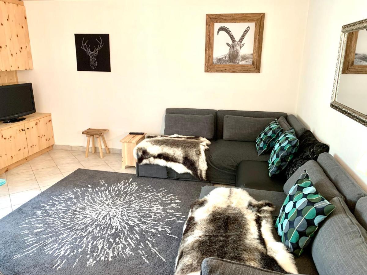 Zentral Bei Kongresshaus, Langlaufloipe, Hallenbad, Garage, Wifi, Voll Ausgestattet - Gian Apartment *