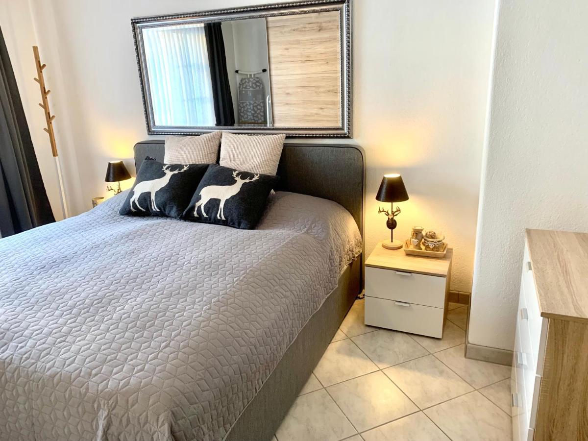 Zentral Bei Kongresshaus, Langlaufloipe, Hallenbad, Garage, Wifi, Voll Ausgestattet - Gian Apartment *
