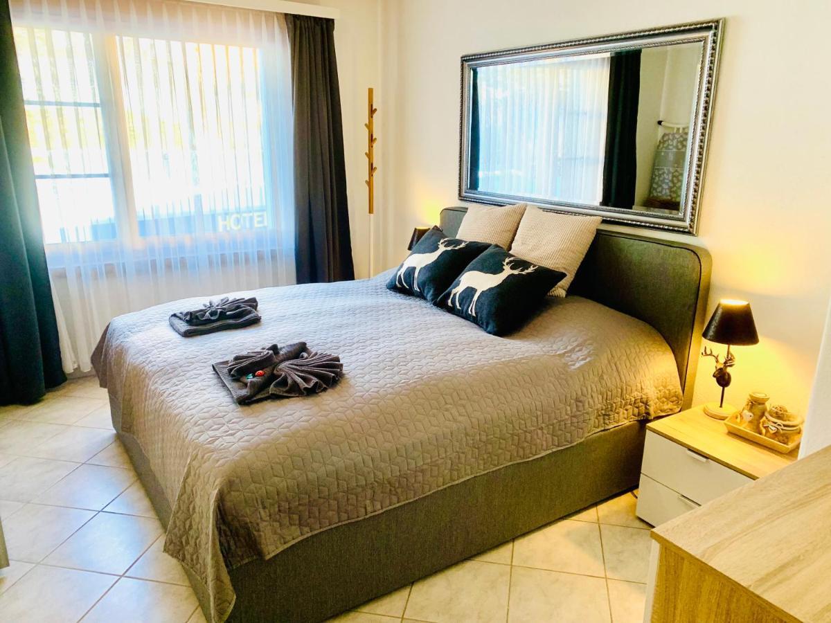 Apartment Zentral Bei Kongresshaus, Langlaufloipe, Hallenbad, Garage, Wifi, Voll Ausgestattet - Gian *